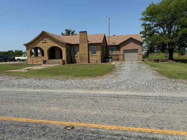 13878 N Highway 33, Des Arc, AR 72040