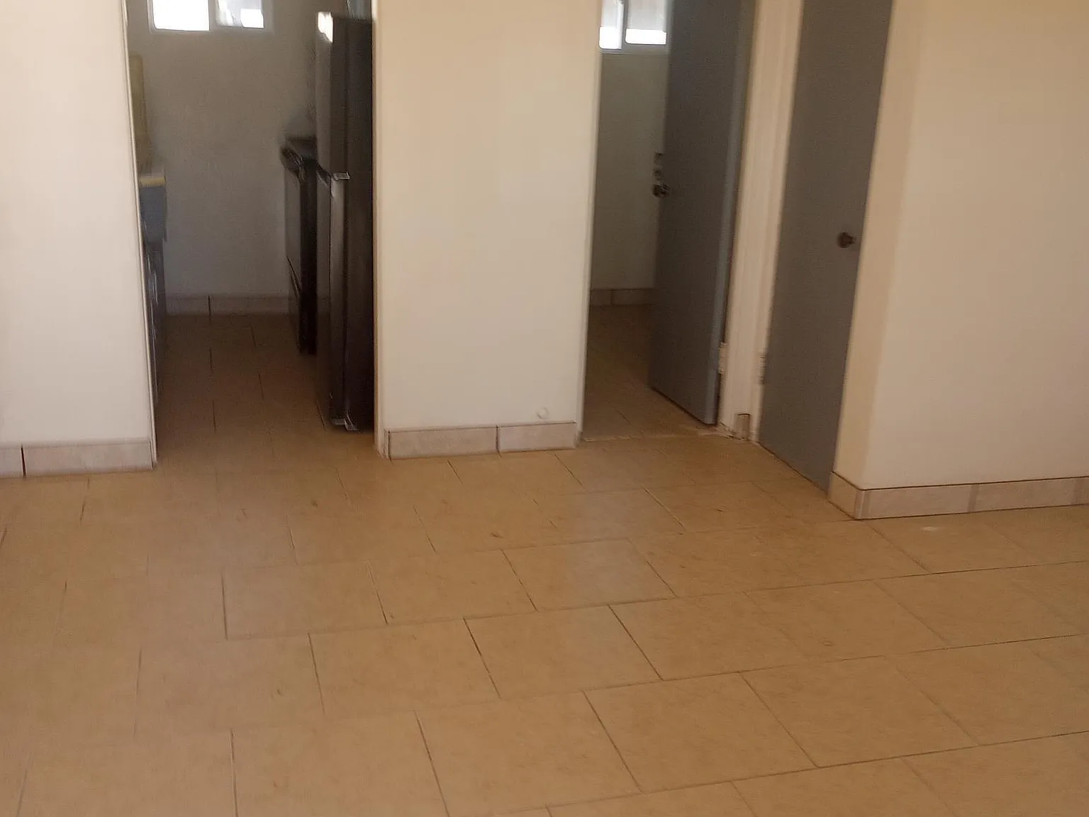 Studio, 350 sqft, $750 — Photo 2