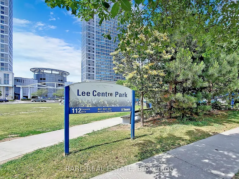 11 Lee Centre Dr #1016 — Photo 37