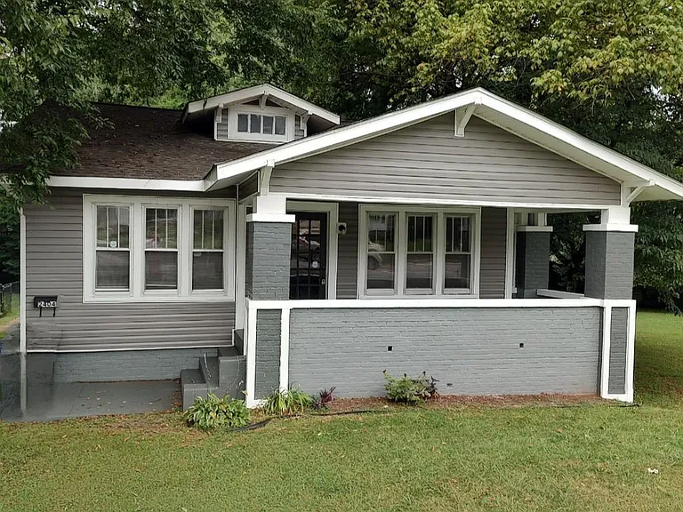 2404 Whitesburg Dr SW — Photo 1