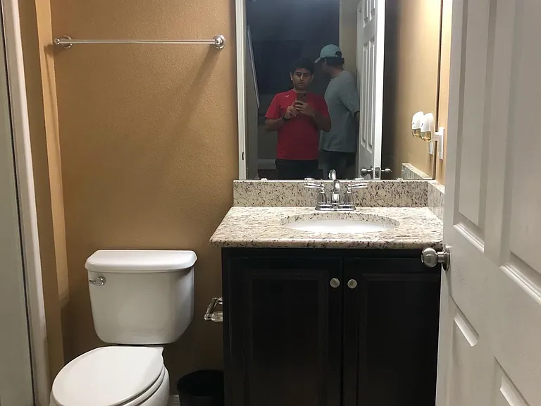 3rd bath next to 5th bed