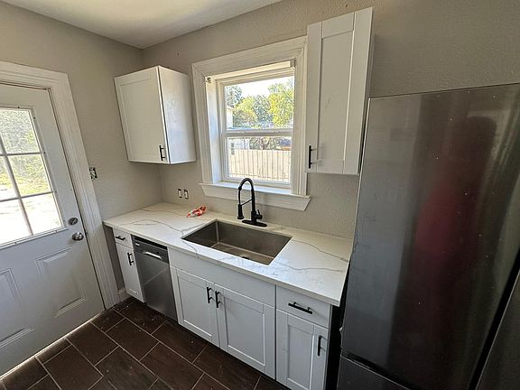 2nd image of 5412 Sherman St APT 1