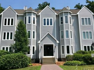 72 Kim Ter #B, Stoughton, MA 02072