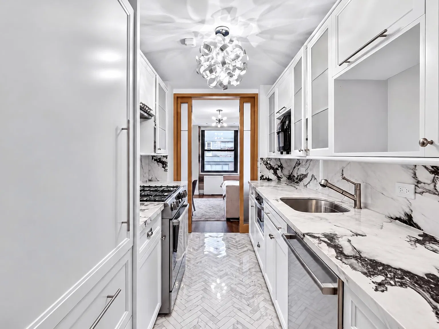 225 East 57th Street — Photo 4