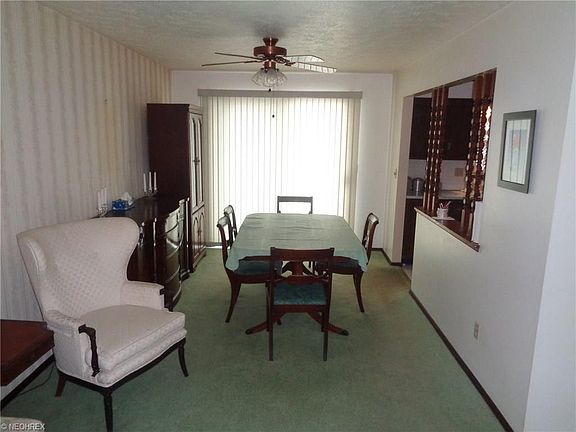 4th image of 36374 Lake Shore Blvd