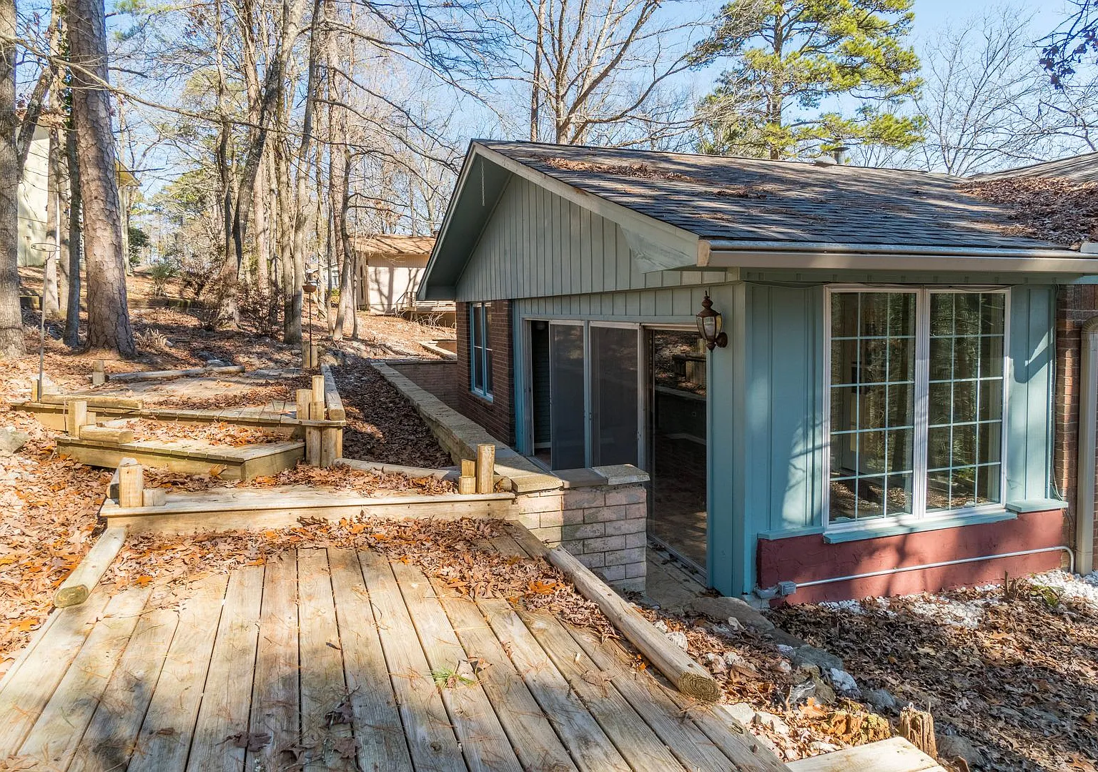Conveniently Located Close To The West Gate, This Home Offers Easy Access To All The Amenities Ho... — Photo 3