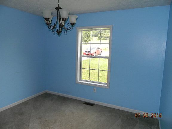 5th image of 908 Washington Blvd