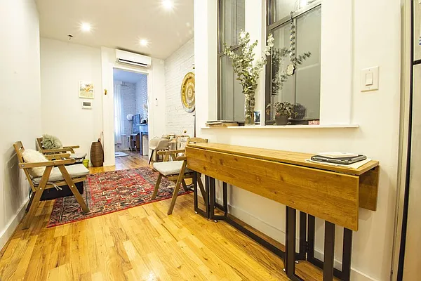 Rented by Brick&Mortar | media 20