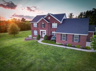 9076 Canterbury Way Dr, Guilford, IN 47022