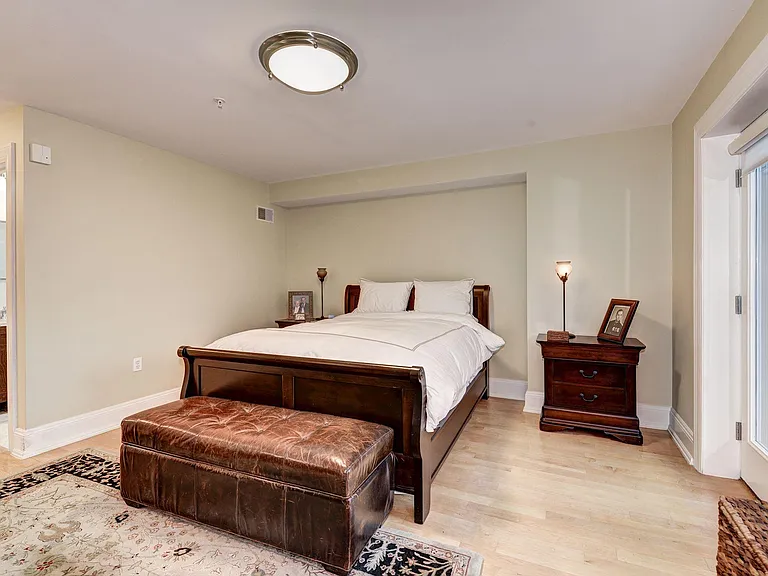 1411 N St NW — Photo 17