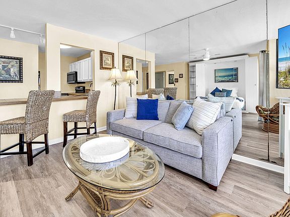 3rd image of 775 Gulf Shore Dr Unit 8107