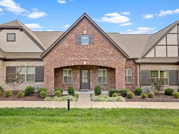 322 Madeira Pl, Gallatin, TN 37066