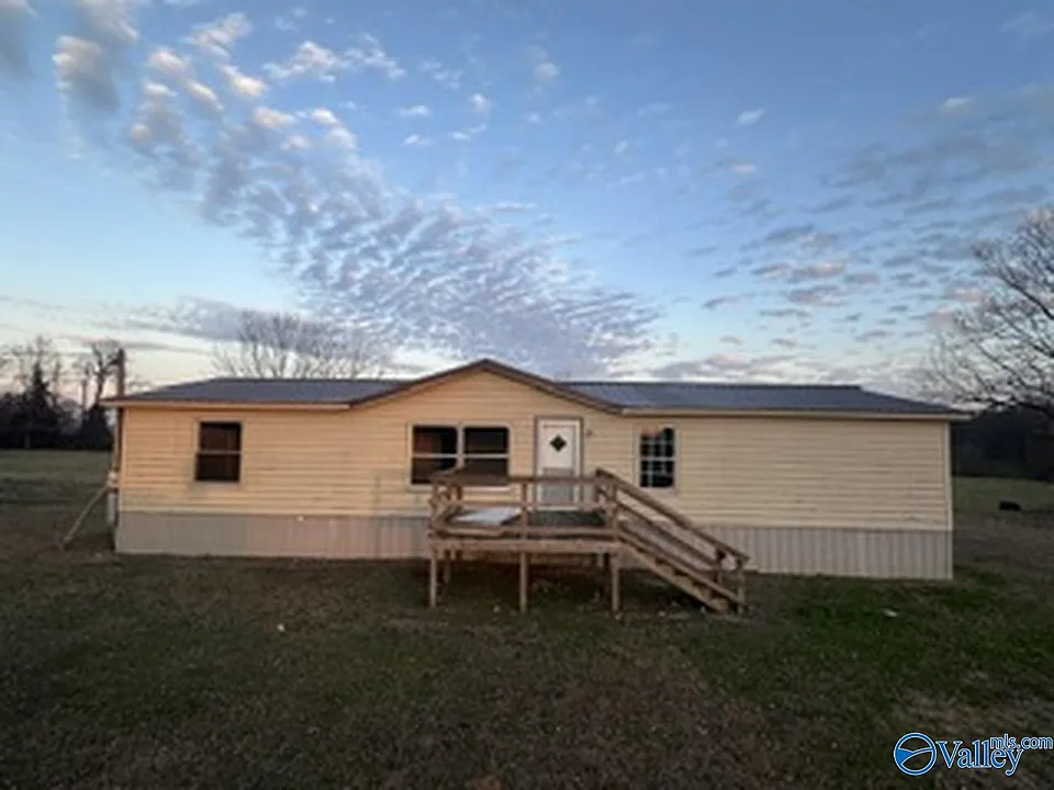 1806 Ball Park Rd