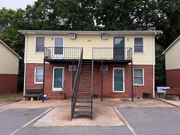 2nd image of 126 W Presnell St APT L