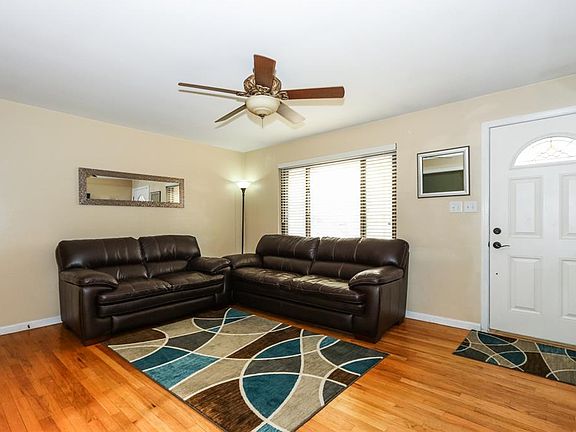 4th image of 3768 Brockton Dr