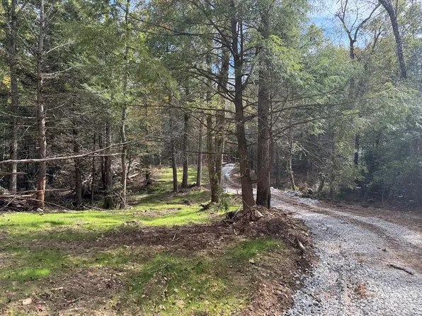 17.47 Newton Rd, Crossville, TN 38572