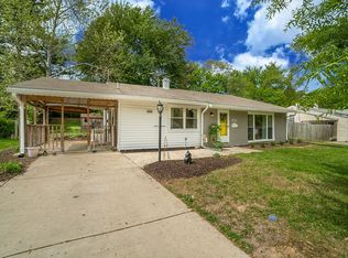 4432 Roundhill Rd, Alexandria, VA 22310