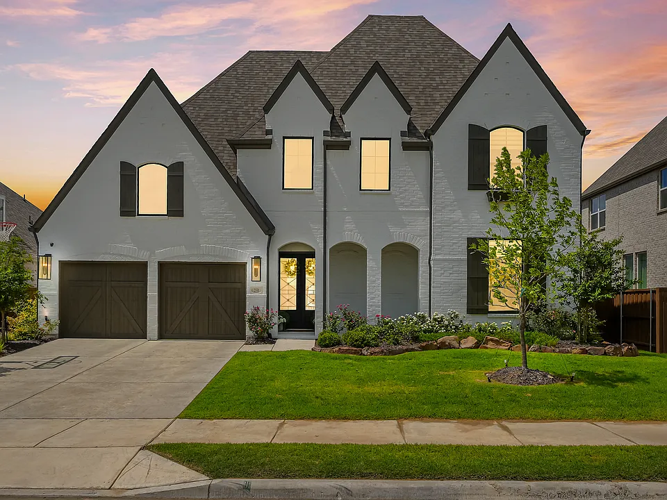 2550 Whitewood Dr