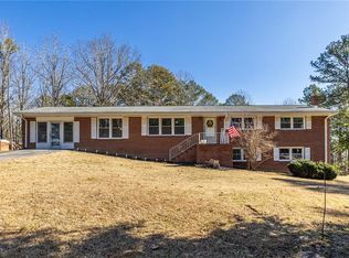 82 Garden Path, Dallas, GA 30132
