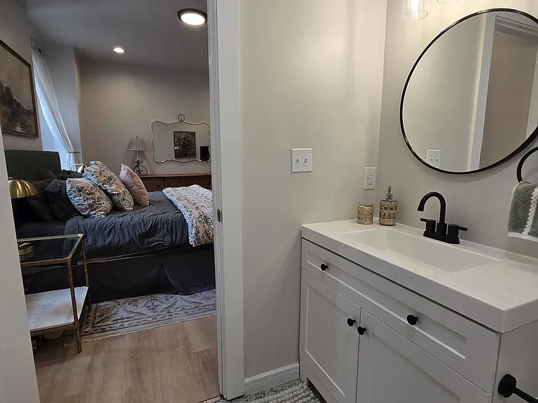 700 N Taylor Ave #2 — Photo 43