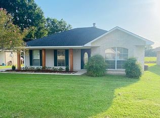 222 Anthony Dr, Donaldsonville, LA 70346