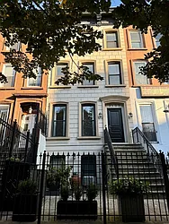 2107 5th Avenue, #2