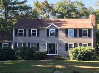 28 Suzanne Dr, Raynham, MA 02767