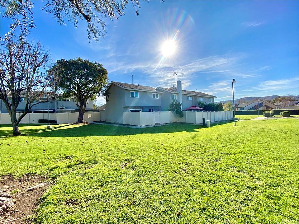 2nd image of 6671 Moselle Cir