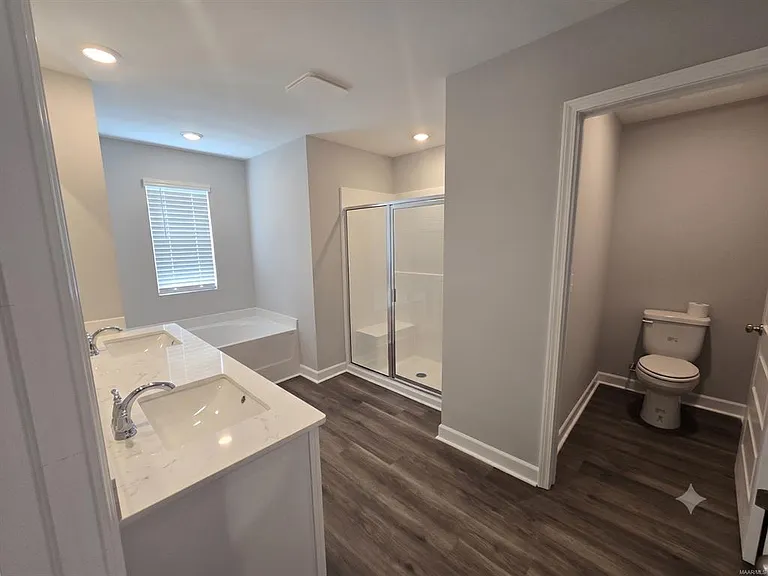1010 Garden Ln — Photo 10