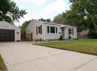 250 Feldt Ave, Waterloo, IA 50707