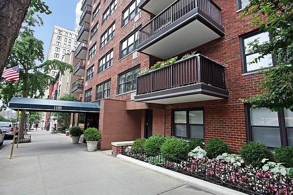 Sold by Corcoran | media 12