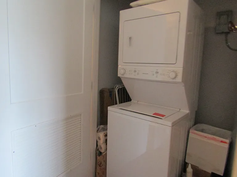 3 Perrine Ave — Photo 18