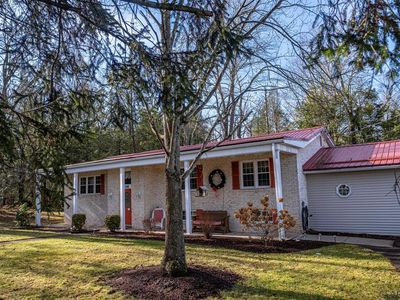 1026 Line Rd, Portage, PA, 15946