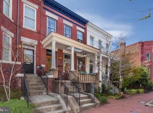 219 11th St SE #2, Washington, DC 20003