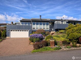 415 174th Pl NE, Bellevue, WA