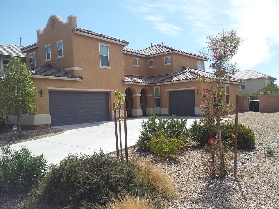 1st image of 2729 Aspen Club Ave