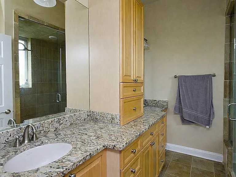 924 W Cornelia Ave #4S — Photo 17