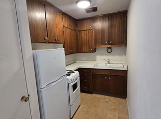 607 NE 3rd Ave #6, Aledo, IL 61231
