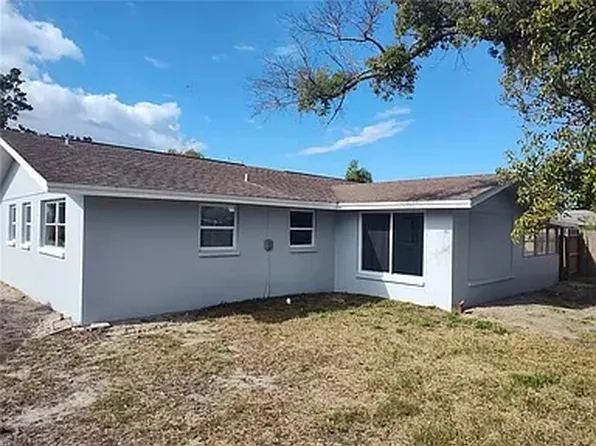 7635 Marechal Ave, Port Richey, FL 34668