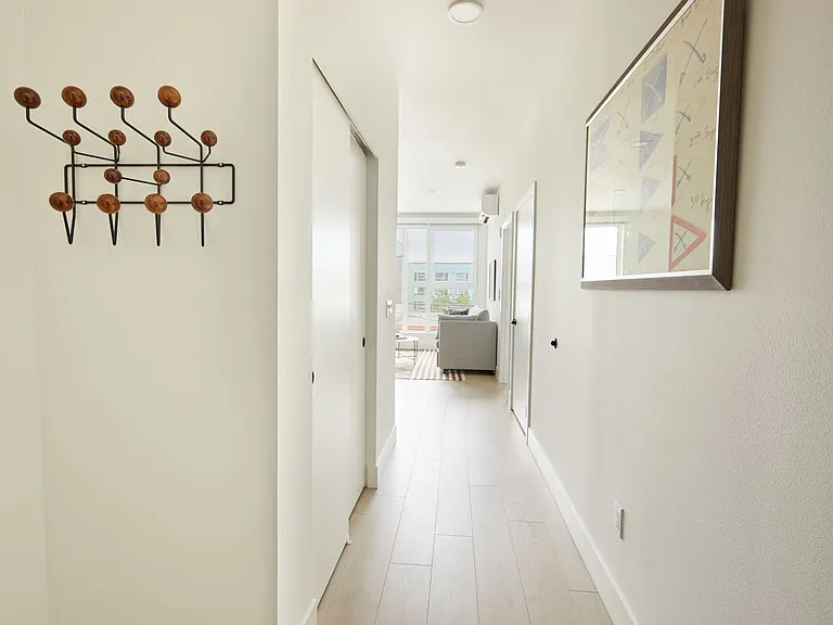 Solis Apartments — Photo 53