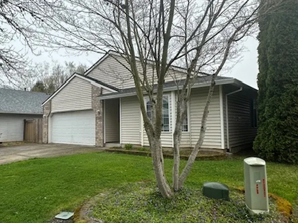 21093 SW Houston Dr, Sherwood, OR 97140