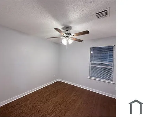 2837 Thrush Dr — Photo 9