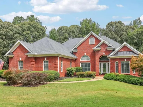 4310 Sweetwater Ct, Covington, GA 30014