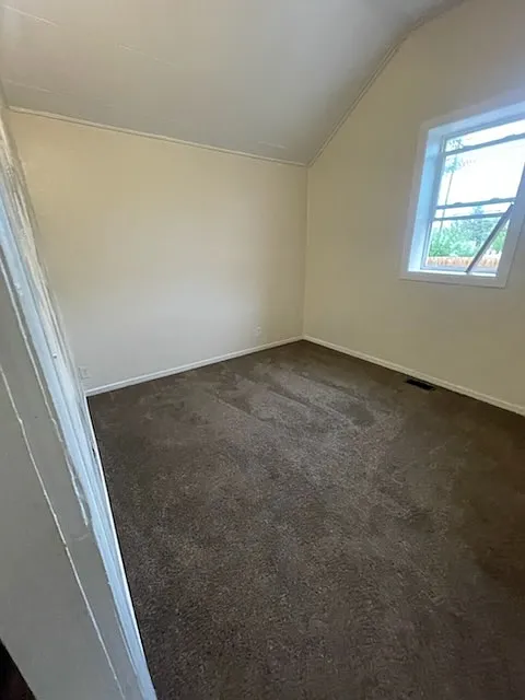 1 bed, 450 sqft, $550 — Photo 3