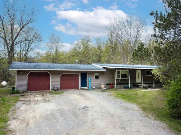 6882 S Steel Rd, Saint Charles, MI 48655