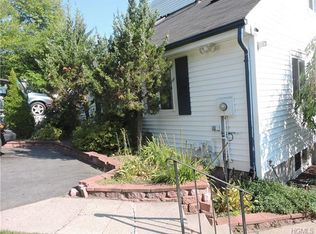 10 Wolfe Dr, Spring Valley, NY 10977