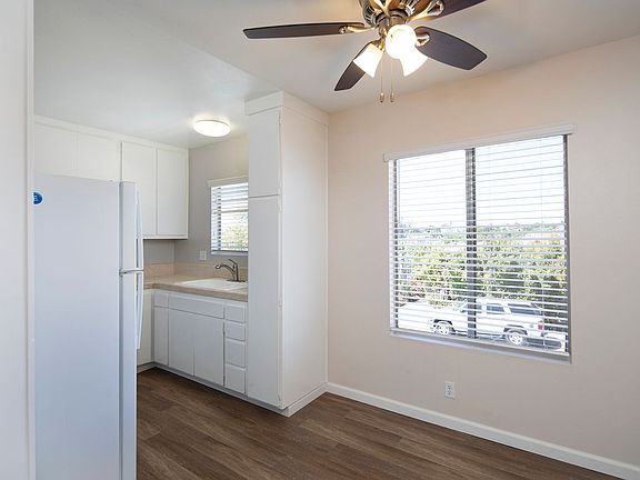 3rd image of 4444 Parks Ave APT 10