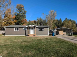 180 N West St, Au Gres, MI 48703