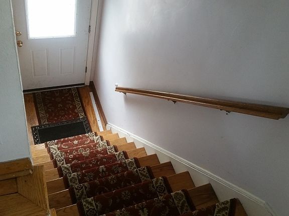 5th image of 11 Gifford Ct