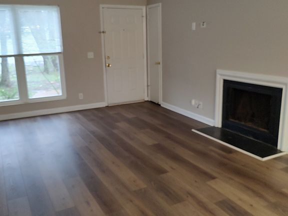 2nd image of 3155 Justin Towne Ct